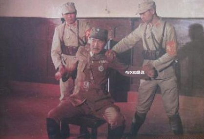 海贼王卡普魔咒:五位海贼王者,都因为卡普而跌落神坛!-十大外围足球平台app(图4) 十大外围足球平台app